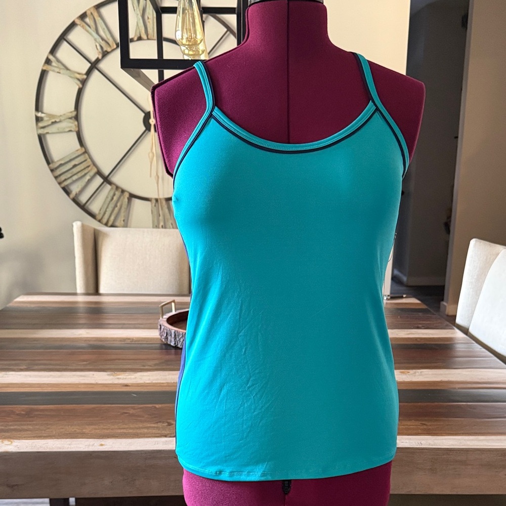 Aqua & Navy Active Top NWTS